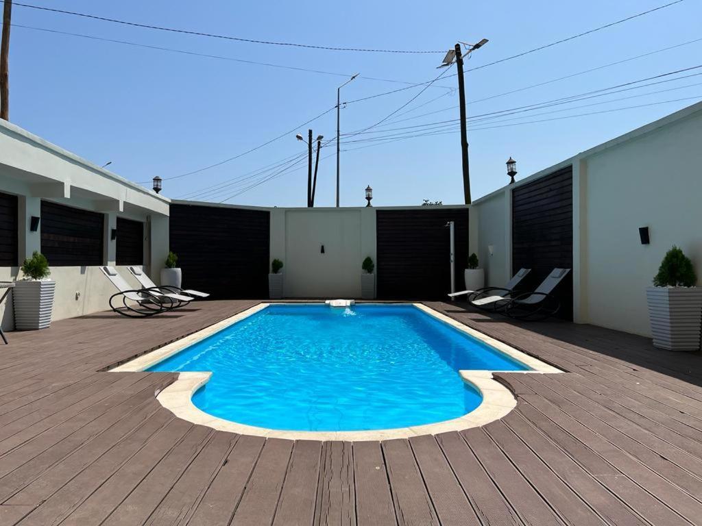 Villa Magnum Douala Luaran gambar