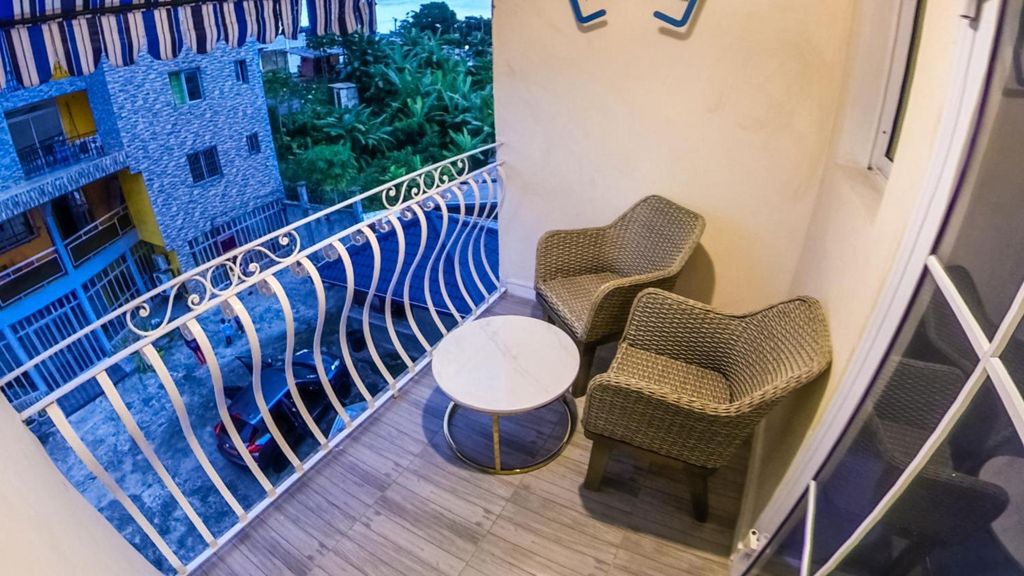 Villa Magnum Douala Luaran gambar